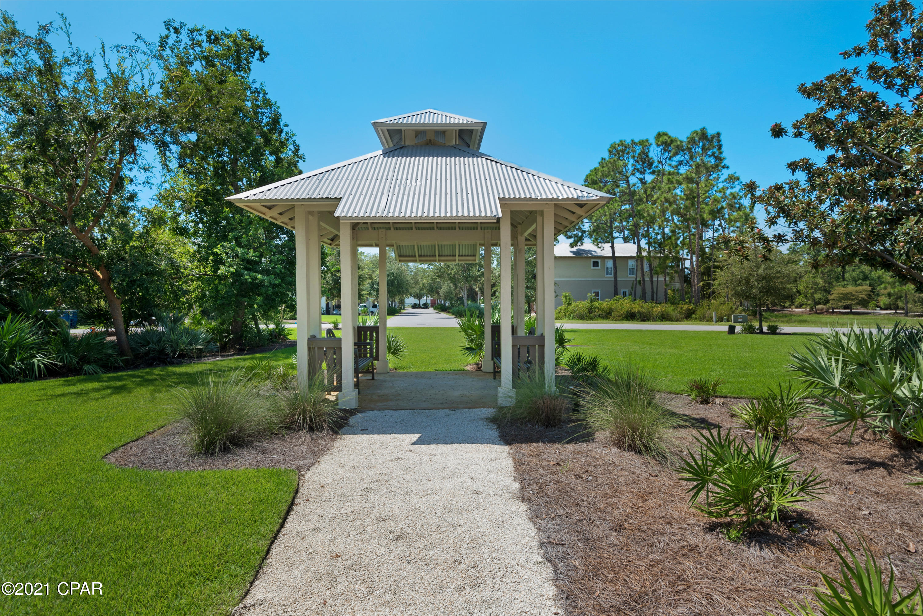 Martinique Phase II - Land