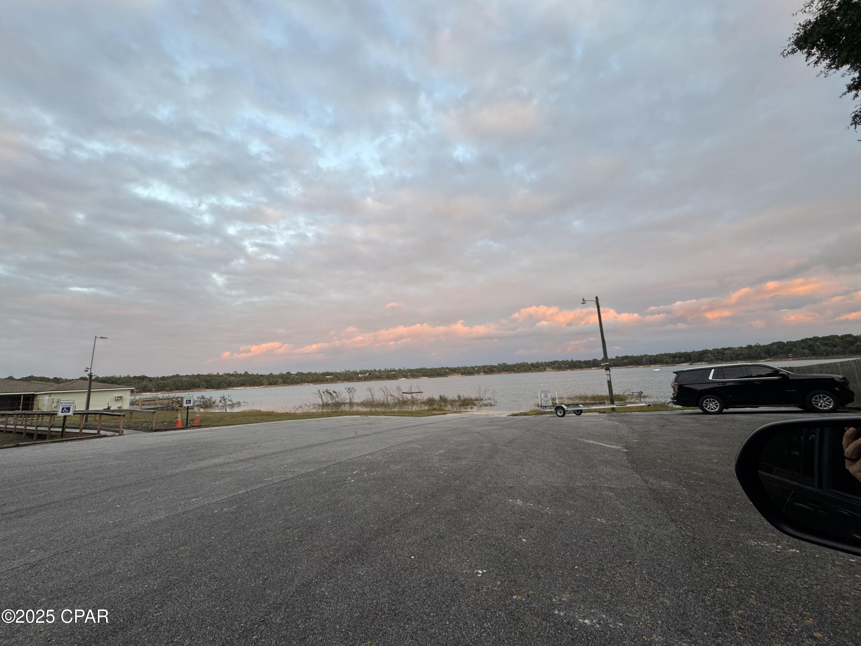 Leisure Lakes - Residential