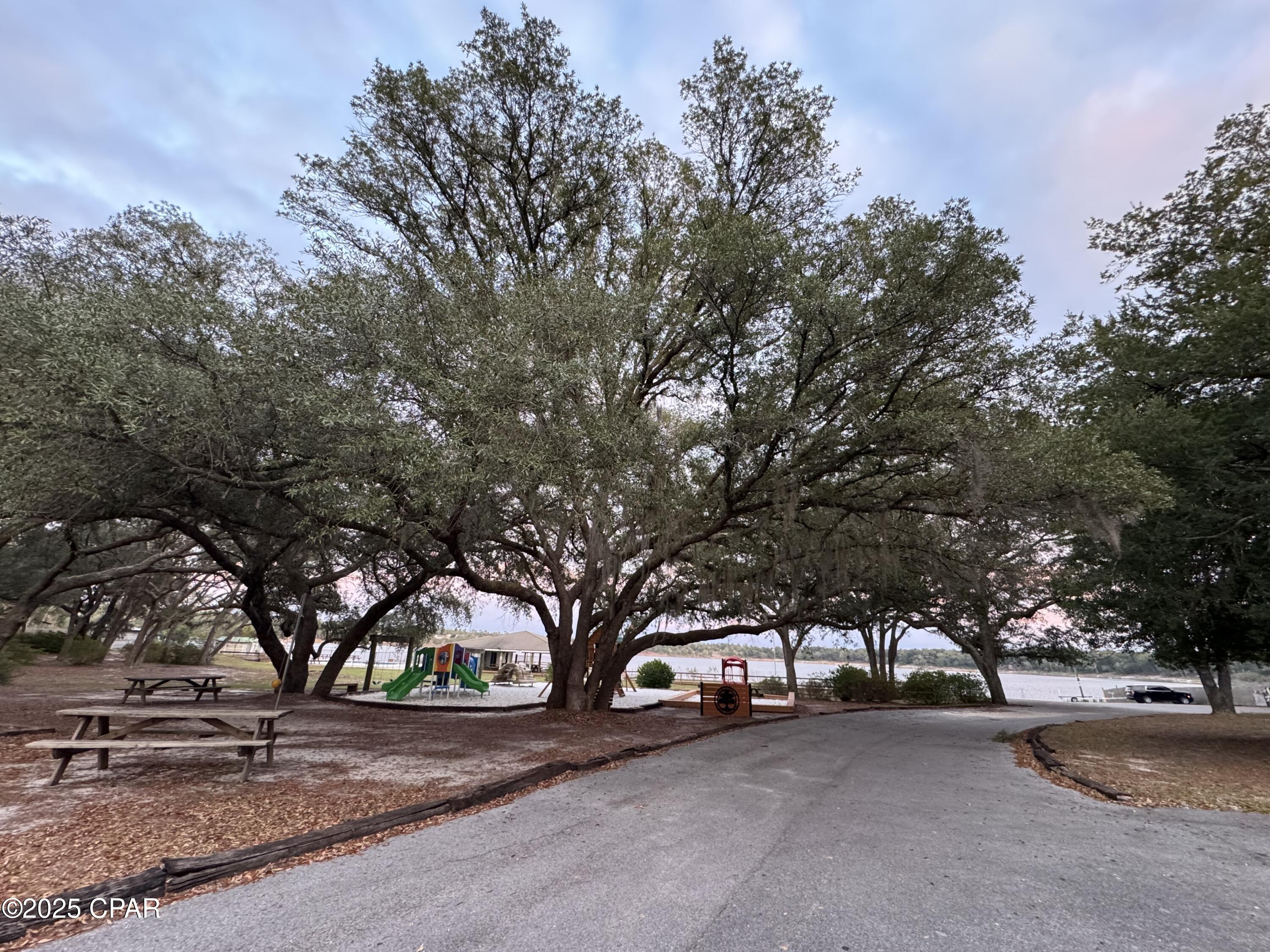 Leisure Lakes - Residential