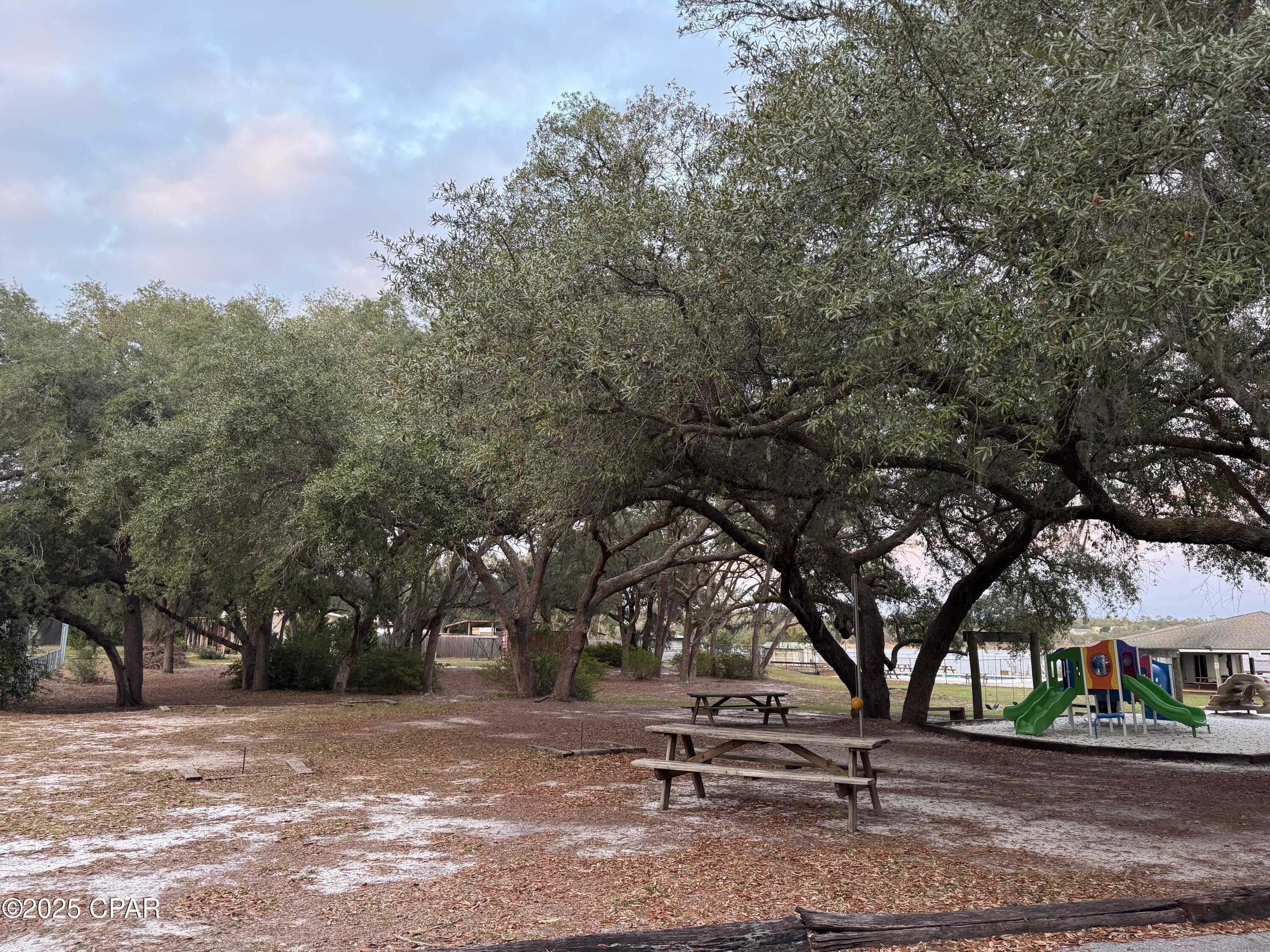 Leisure Lakes - Residential