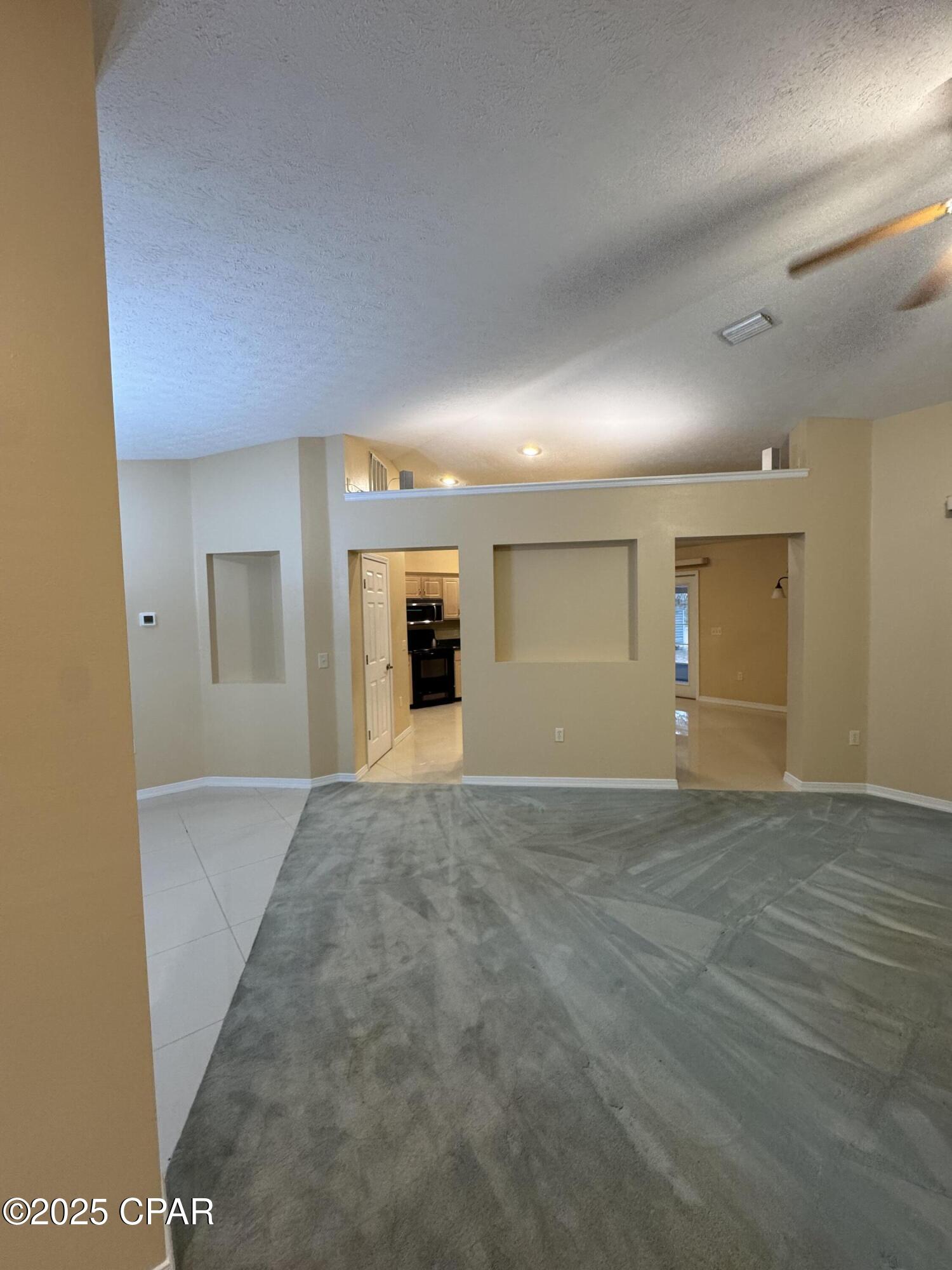 Leisure Lakes - Residential