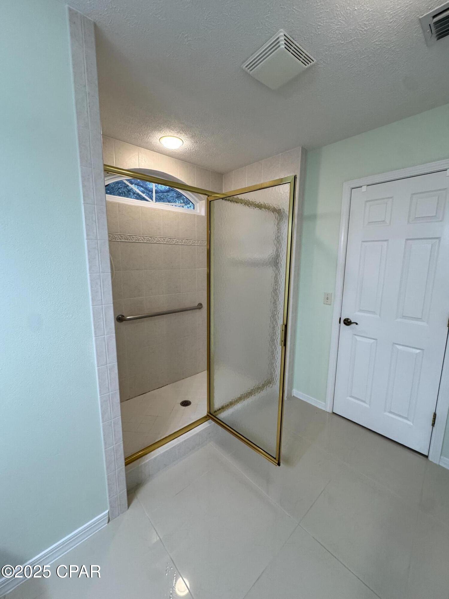 Leisure Lakes - Residential