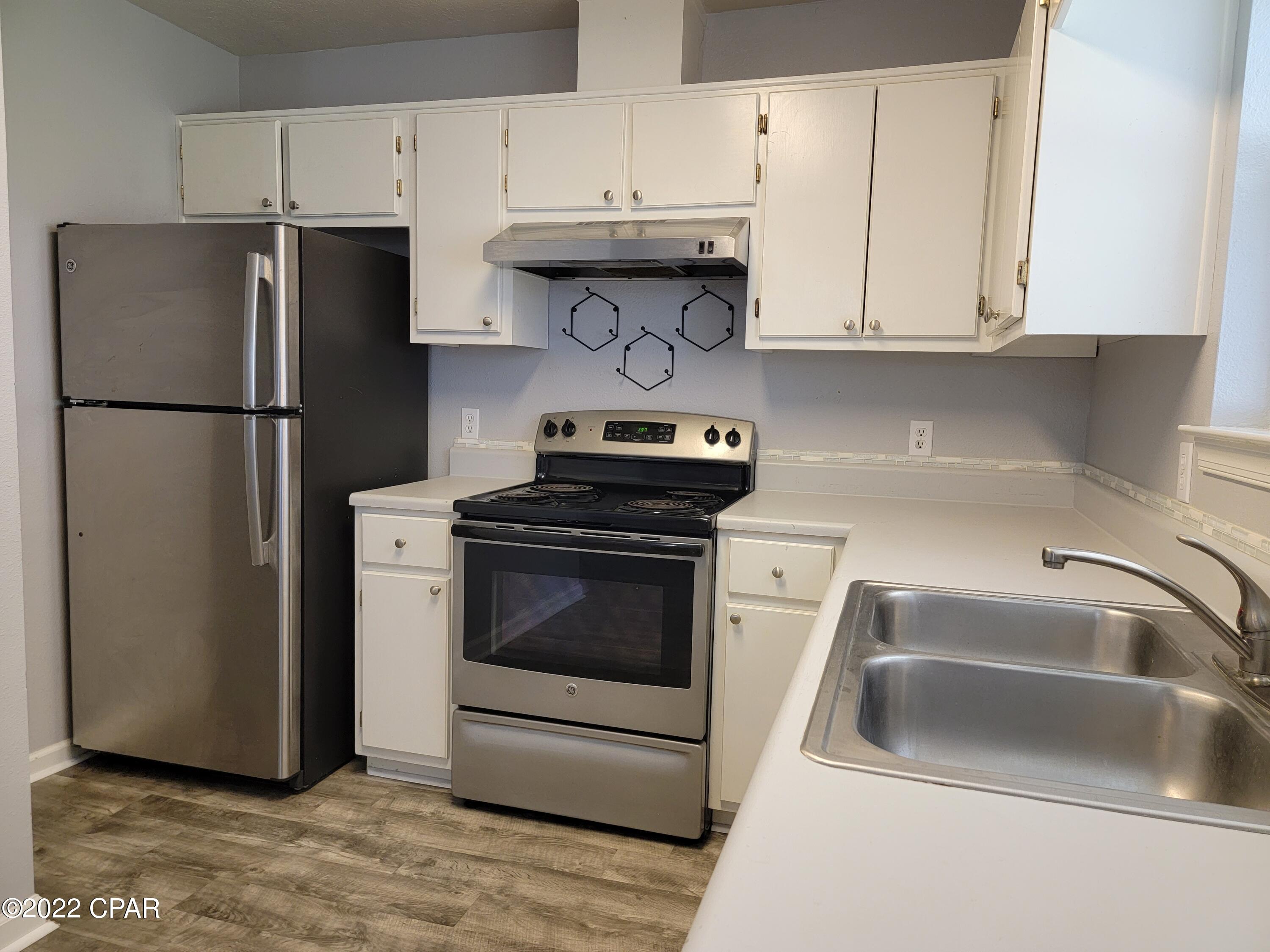 Pinetree Place - Residential