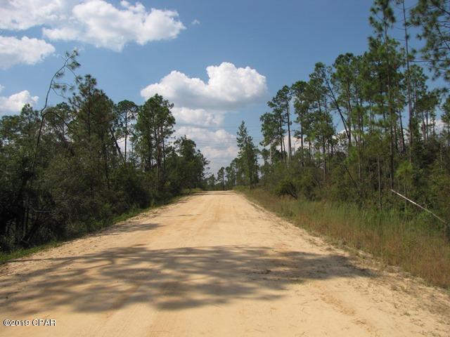 Compass Lake In The Hills - Land
