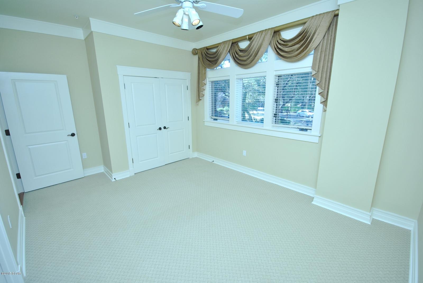 Lakeside Lodge At Prospect Pt - Residential