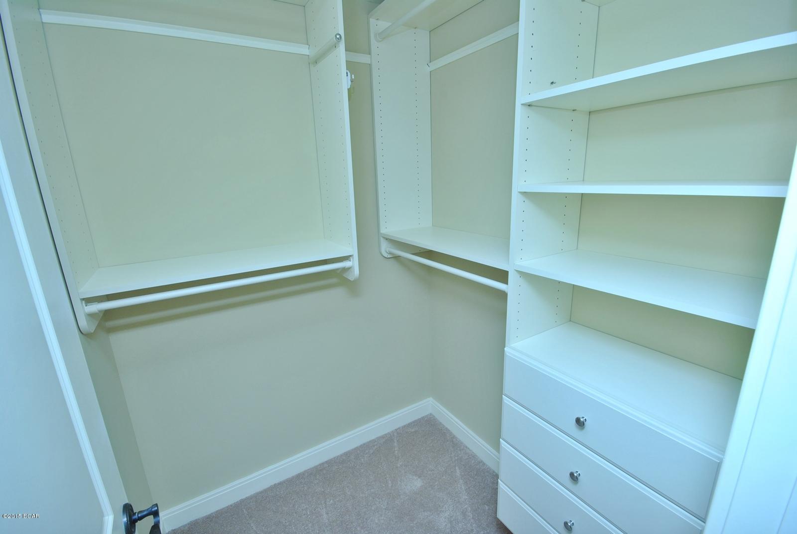 Lakeside Lodge At Prospect Pt - Residential