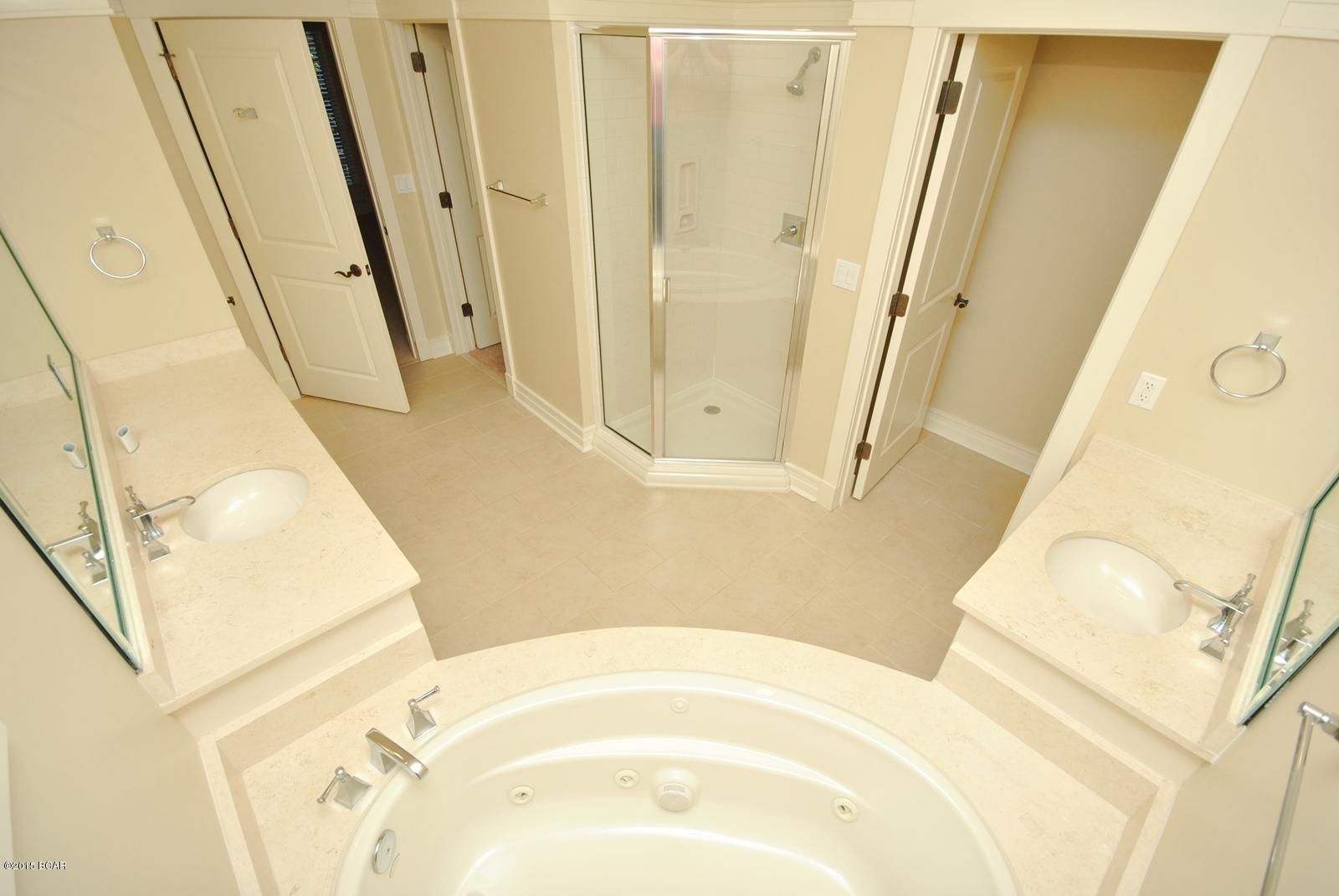 Lakeside Lodge At Prospect Pt - Residential