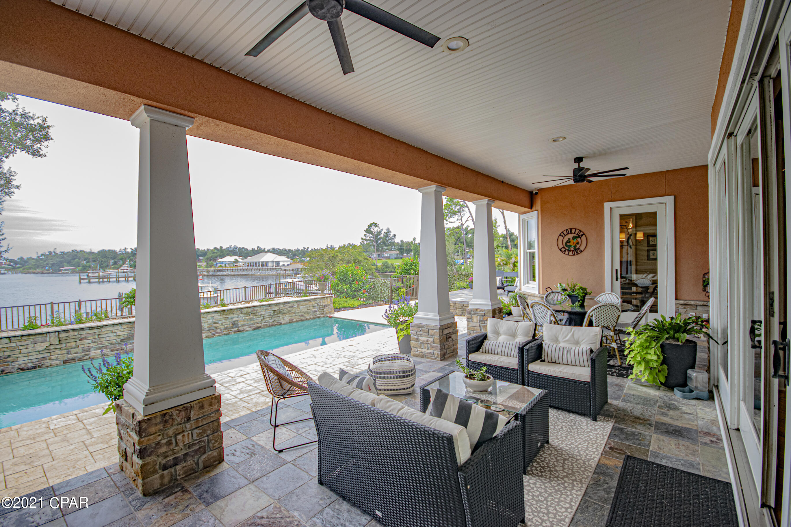 Cove Pointe - Residential