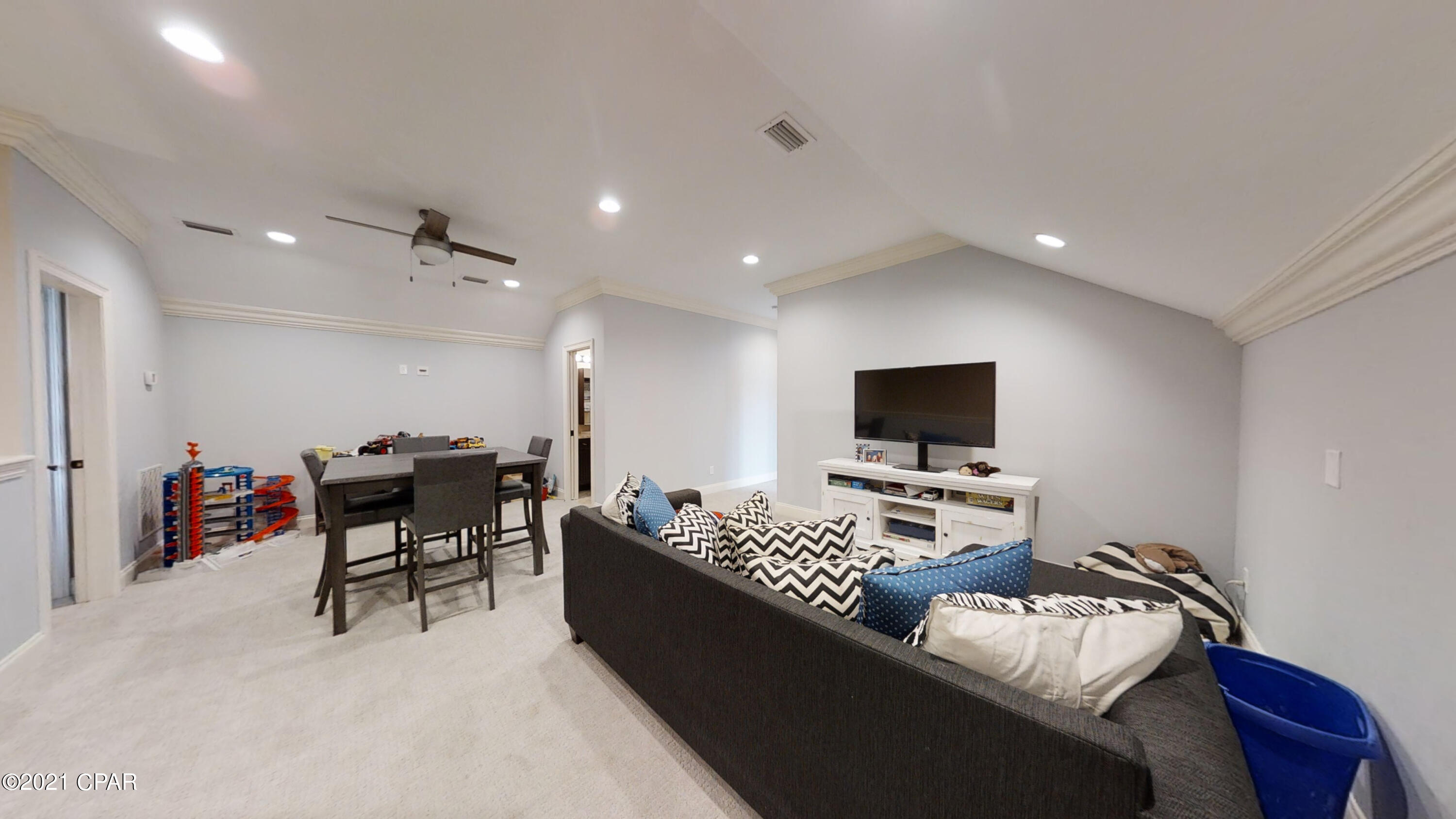 Cove Pointe - Residential