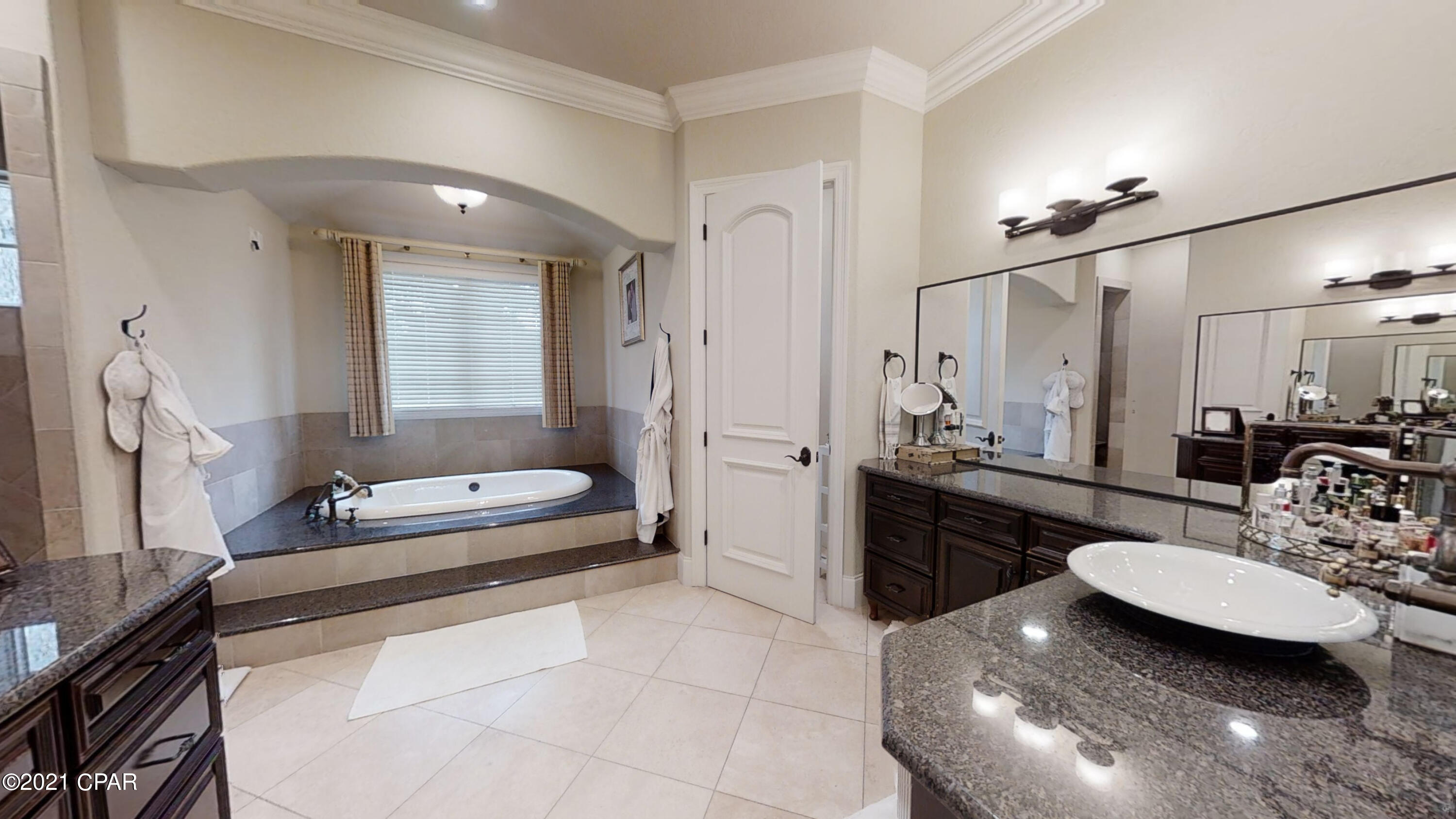 Cove Pointe - Residential