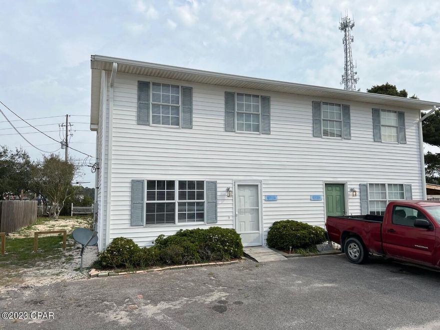 Great location for this 2 bedroom townhome. Located on the West End of Panama City Beach, just a short distance to the beach, and a short drive to the 30a / Walton County corridor. Recently painted, this townhome features over 1000 square feet with a large kitchen and a large master bedroom along with a fenced back ''courtyard'' style area.