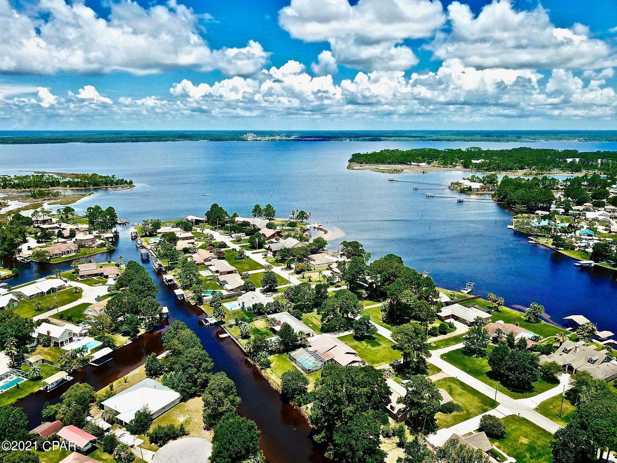 Baywood Shores Estates - Residential