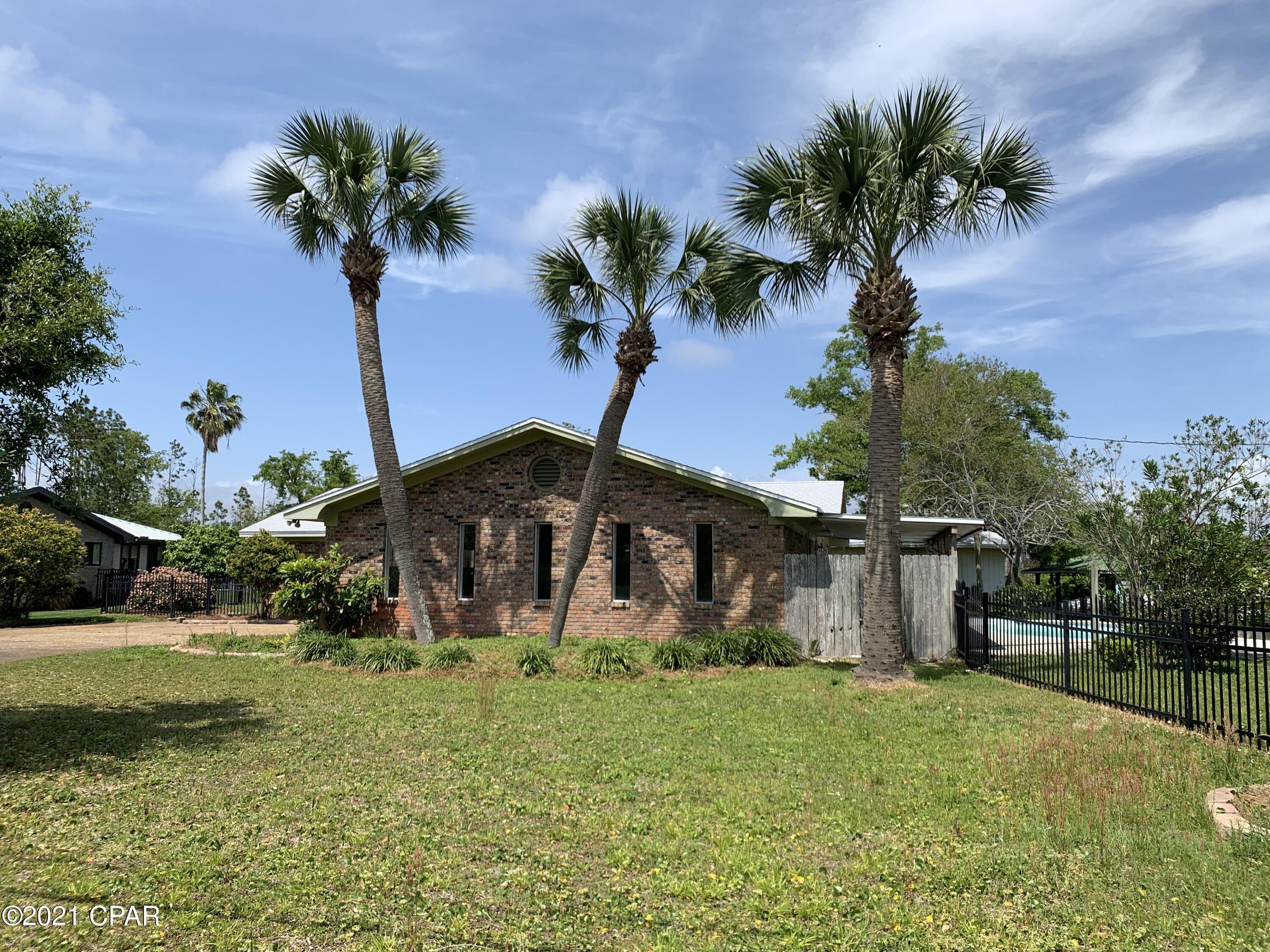 Baywood Shores Estates - Residential