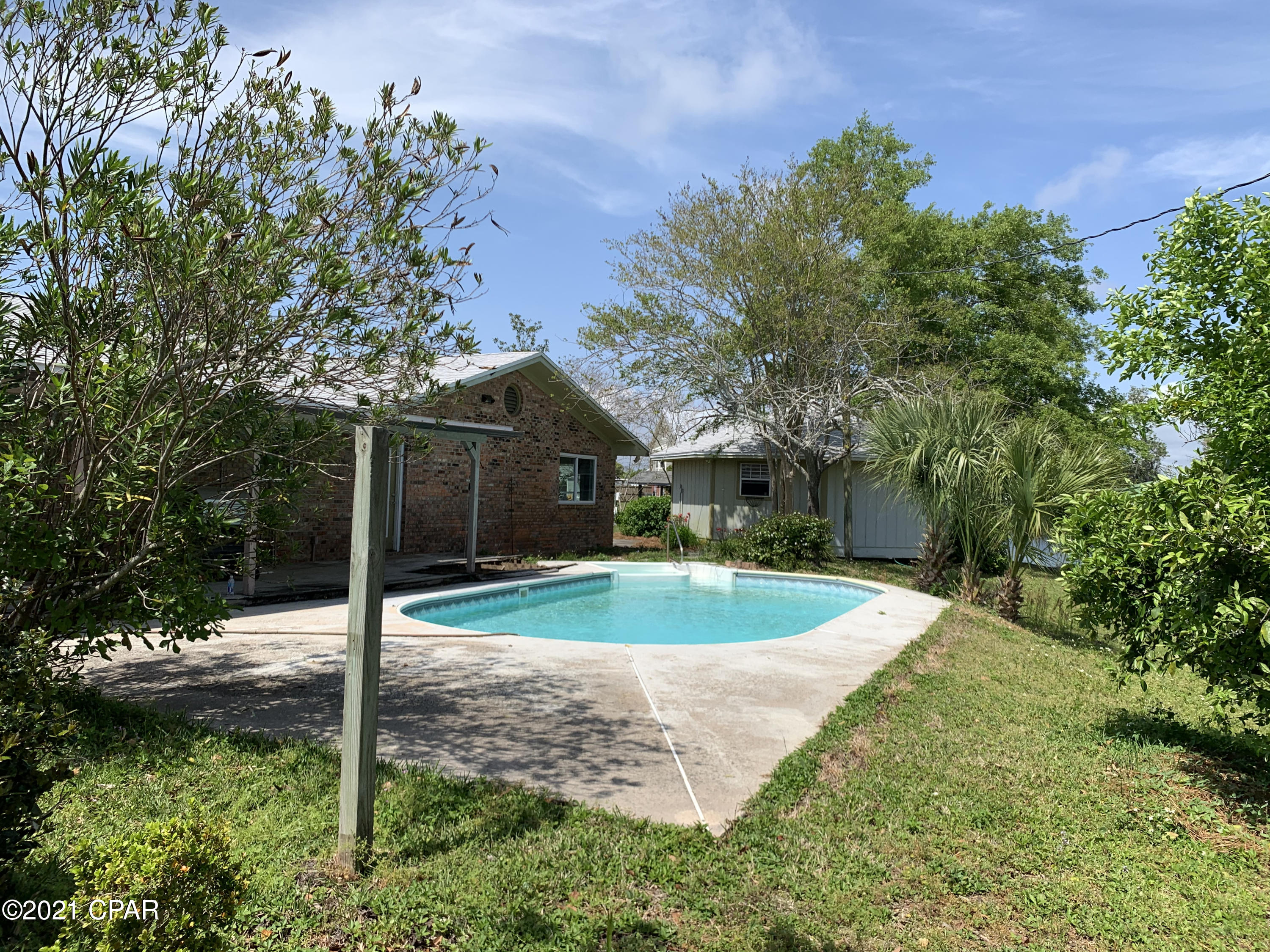 Baywood Shores Estates - Residential