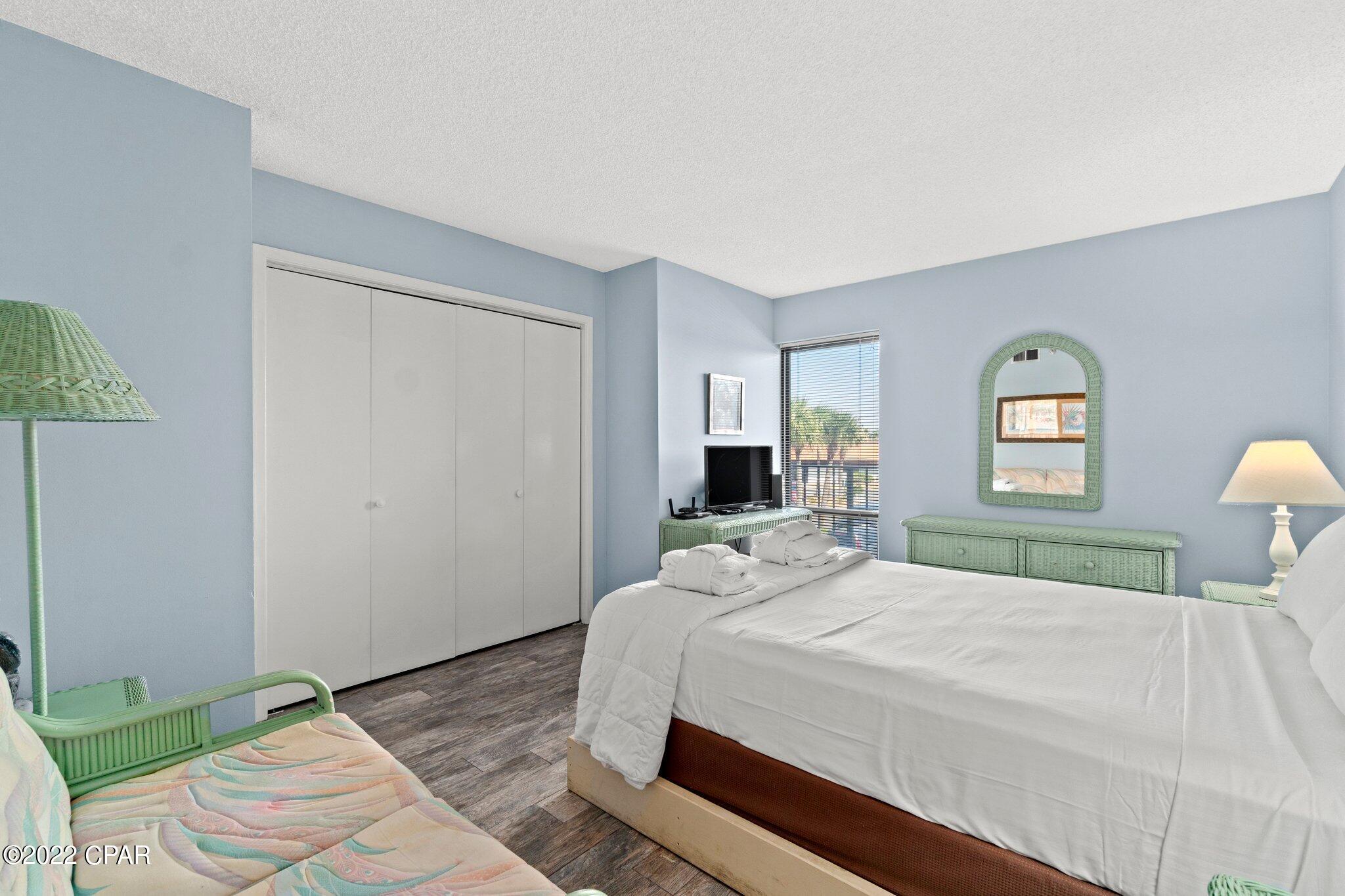 Edgewater Tower III - Residential