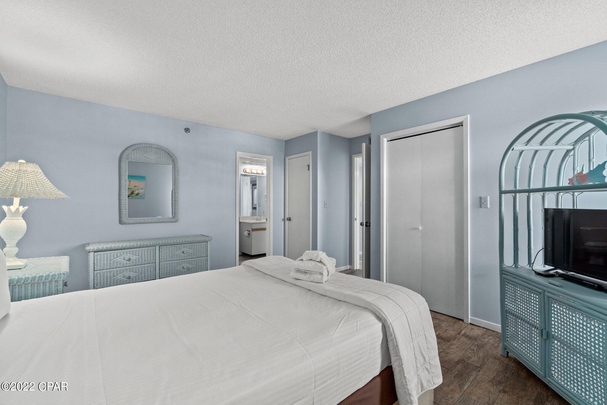 Edgewater Tower III - Residential