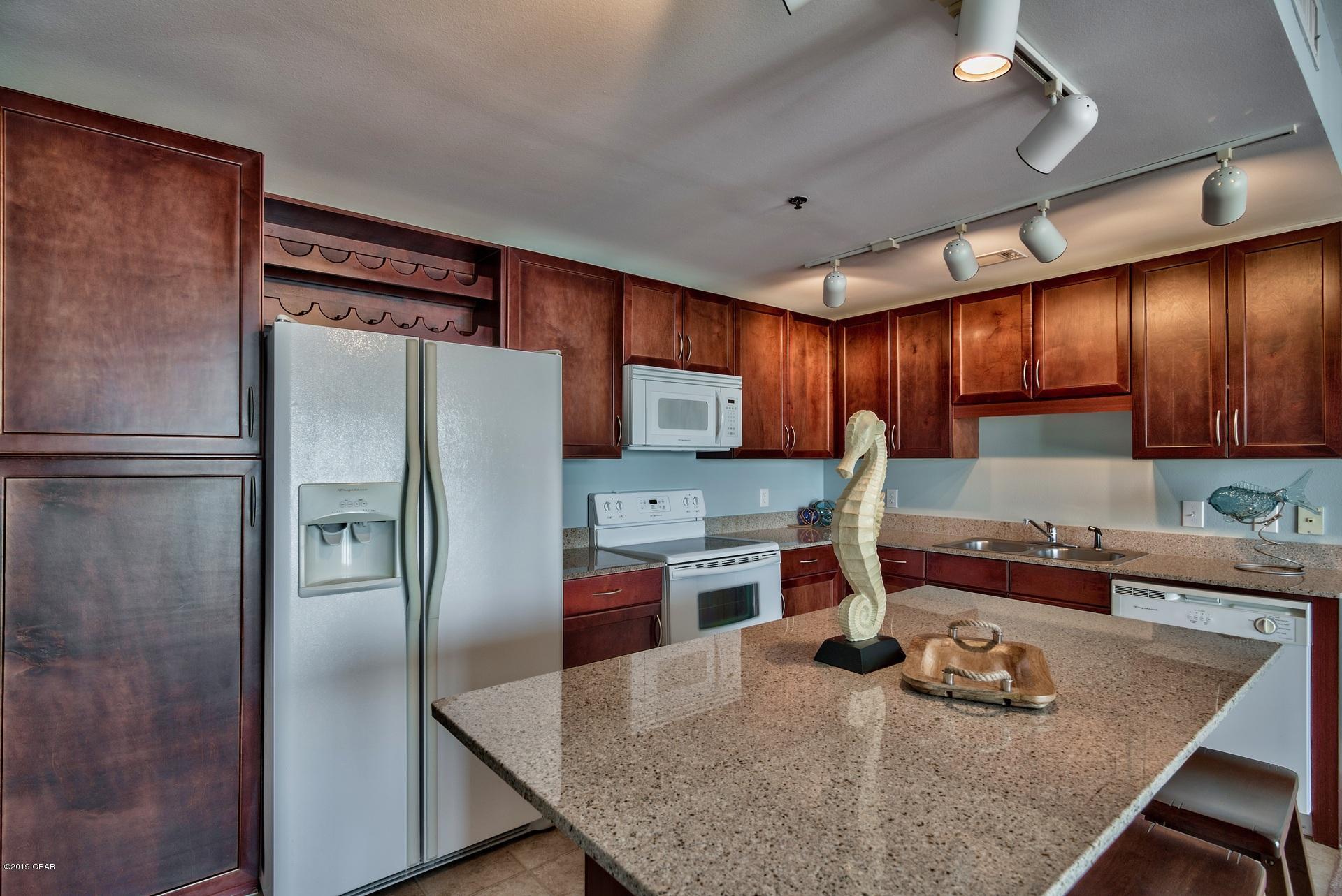 Laketown Wharf Phase II - Residential