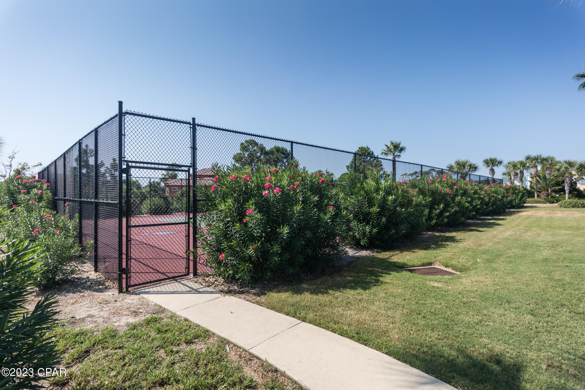 Hibiscus By The Bay - Residential