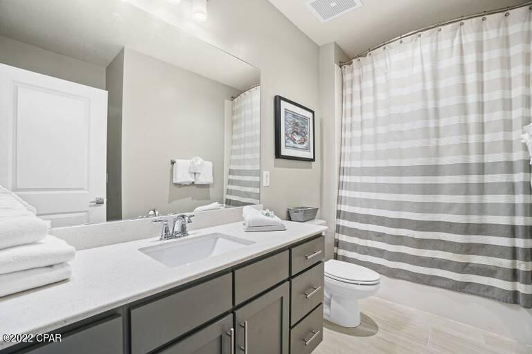 Calypso Towers III - Residential