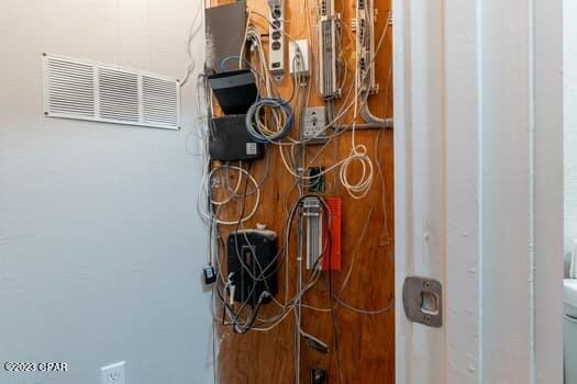 [No Recorded Subdiv] - Commercial Sale