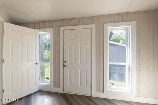 [No Recorded Subdiv] - Commercial Sale