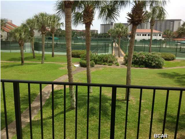 River Oaks Tennis Villas - Residential