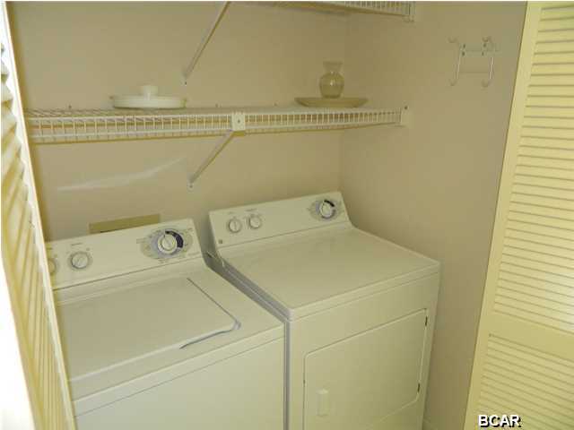 River Oaks Tennis Villas - Residential