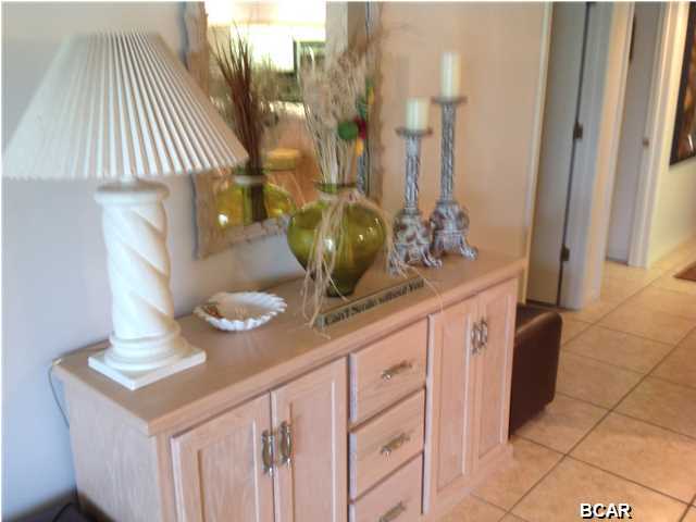 River Oaks Tennis Villas - Residential