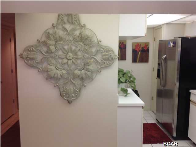 River Oaks Tennis Villas - Residential