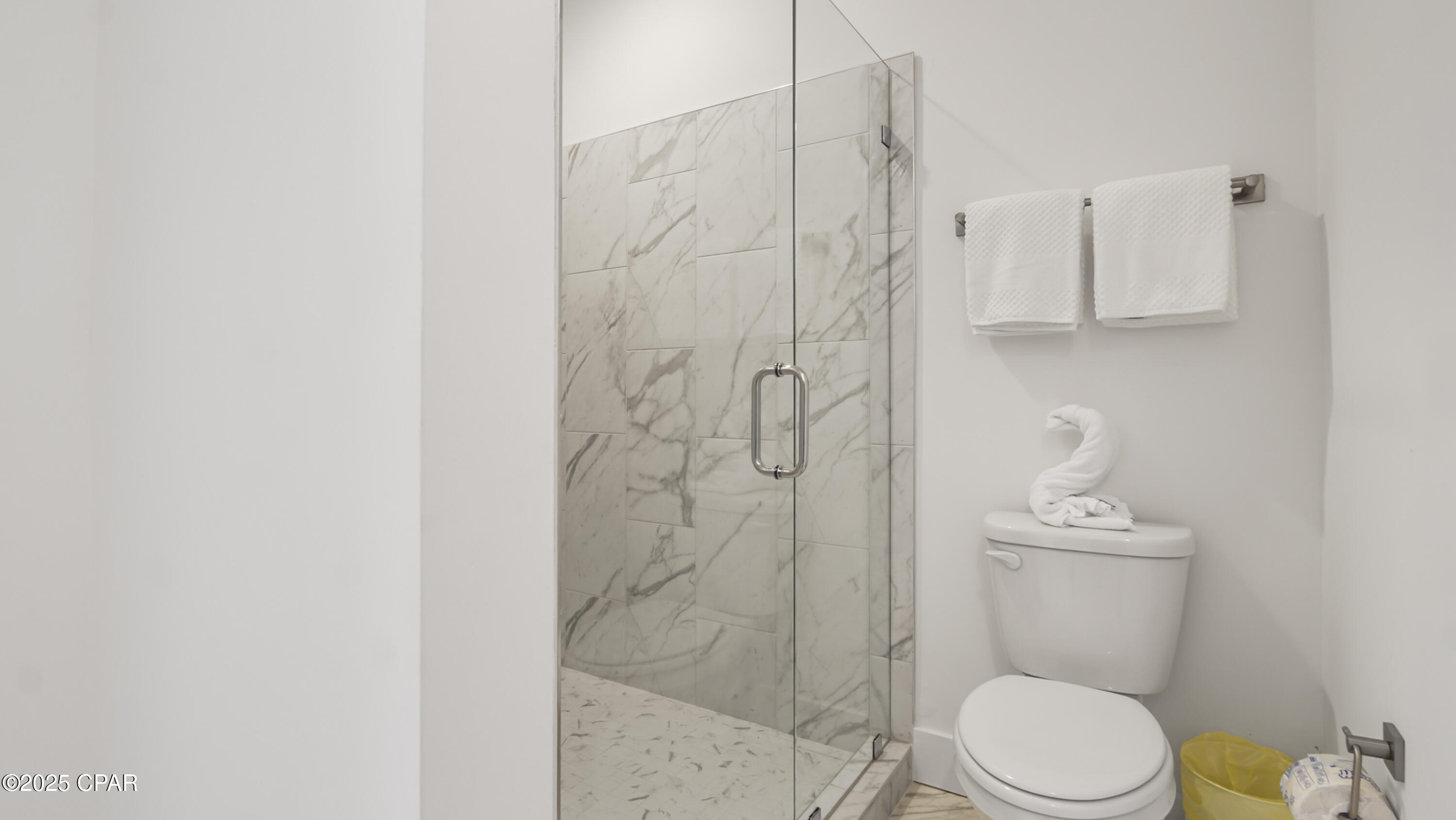 Lagoon Manor - Residential