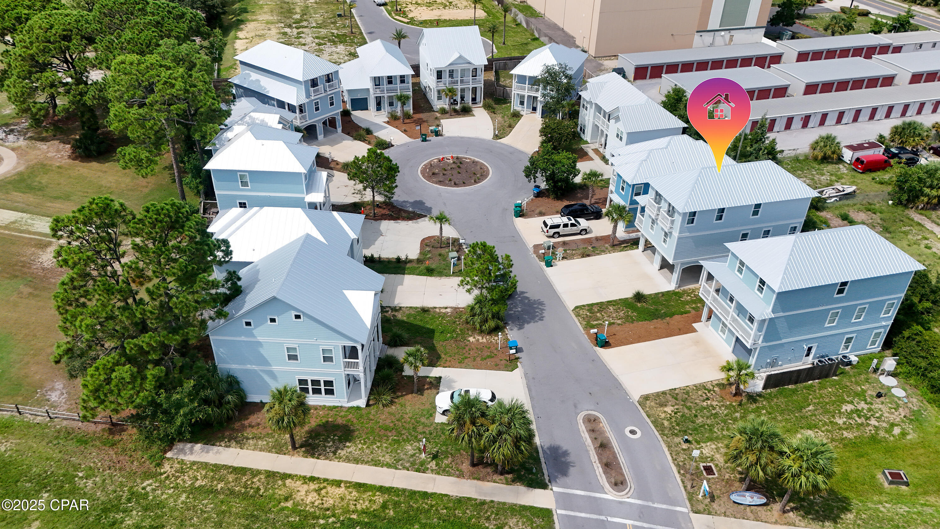 Lagoon Manor - Residential