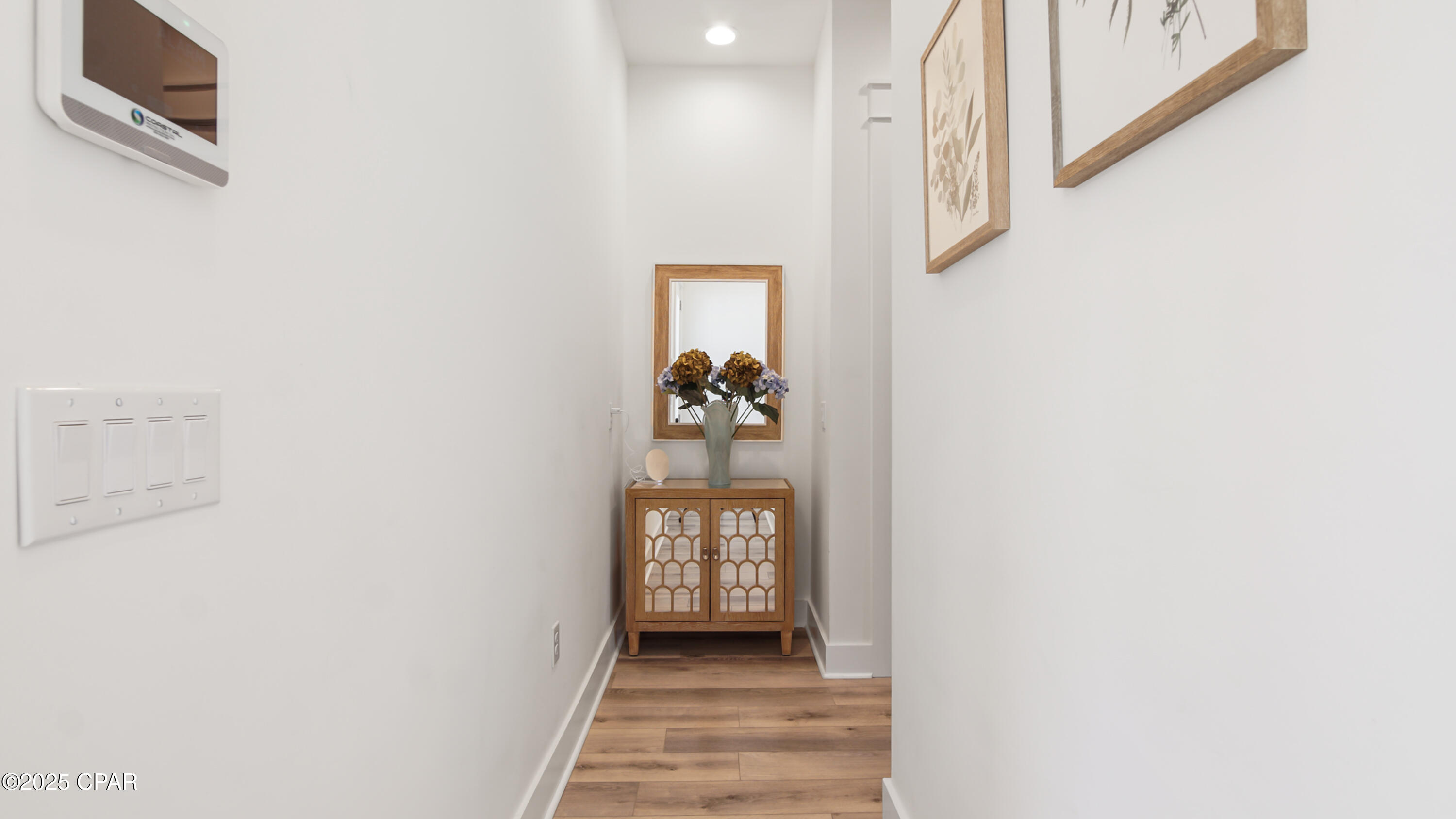 Lagoon Manor - Residential