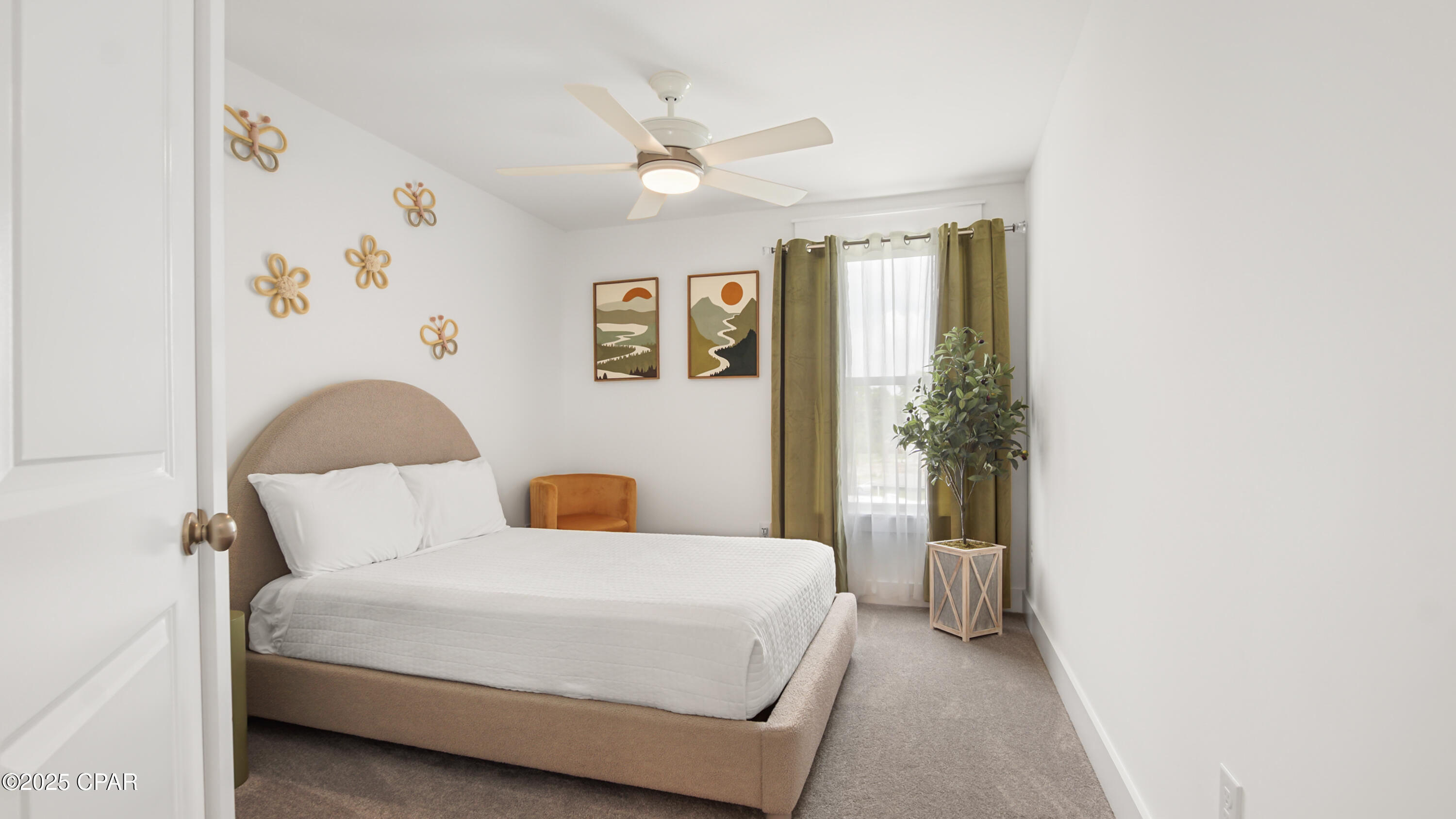 Lagoon Manor - Residential