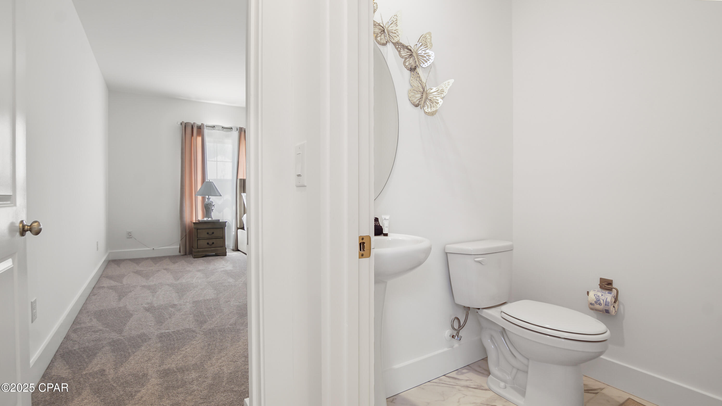 Lagoon Manor - Residential