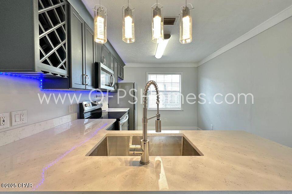 [No Recorded Subdiv] - Residential Lease