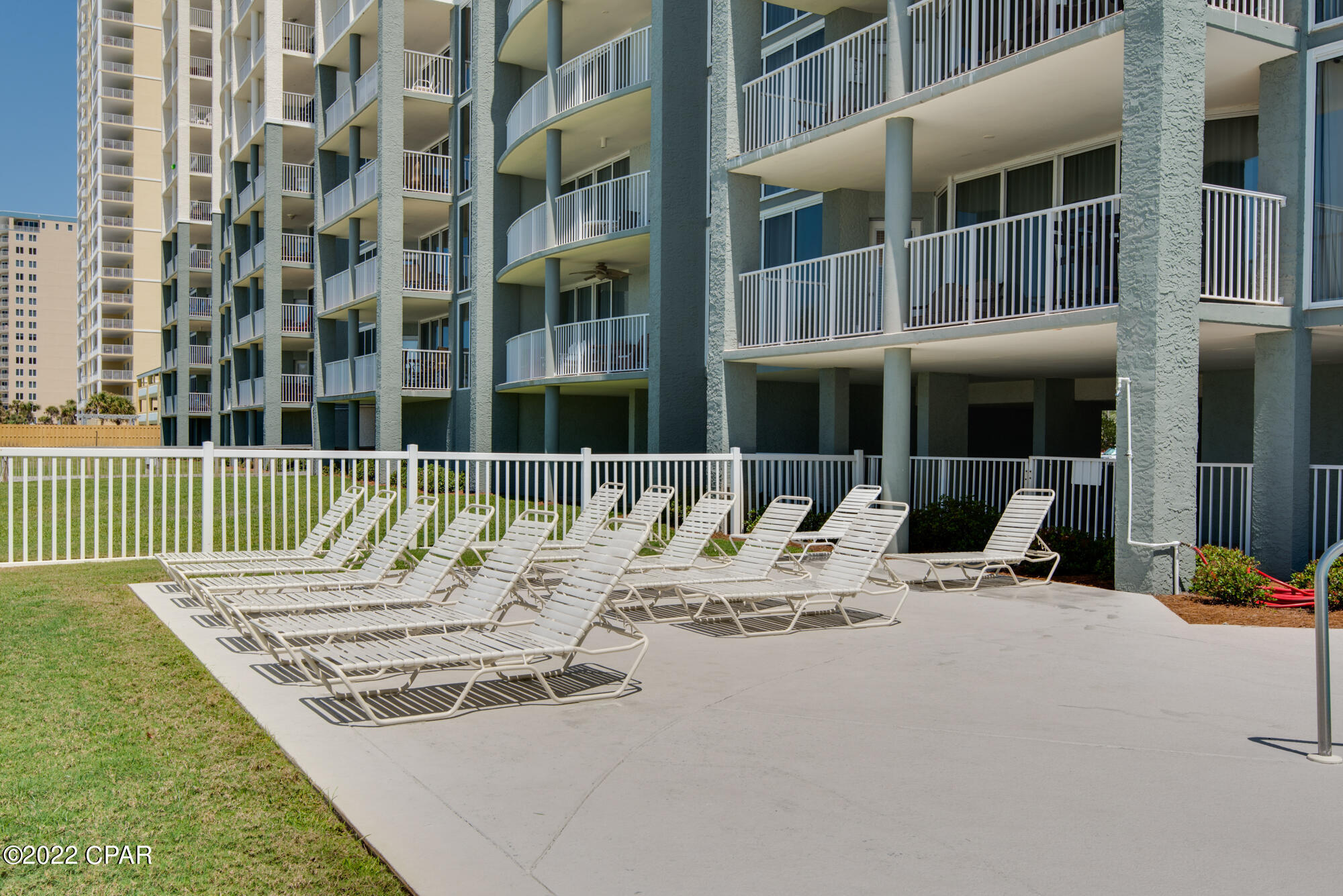Long Beach Towers I - Residential