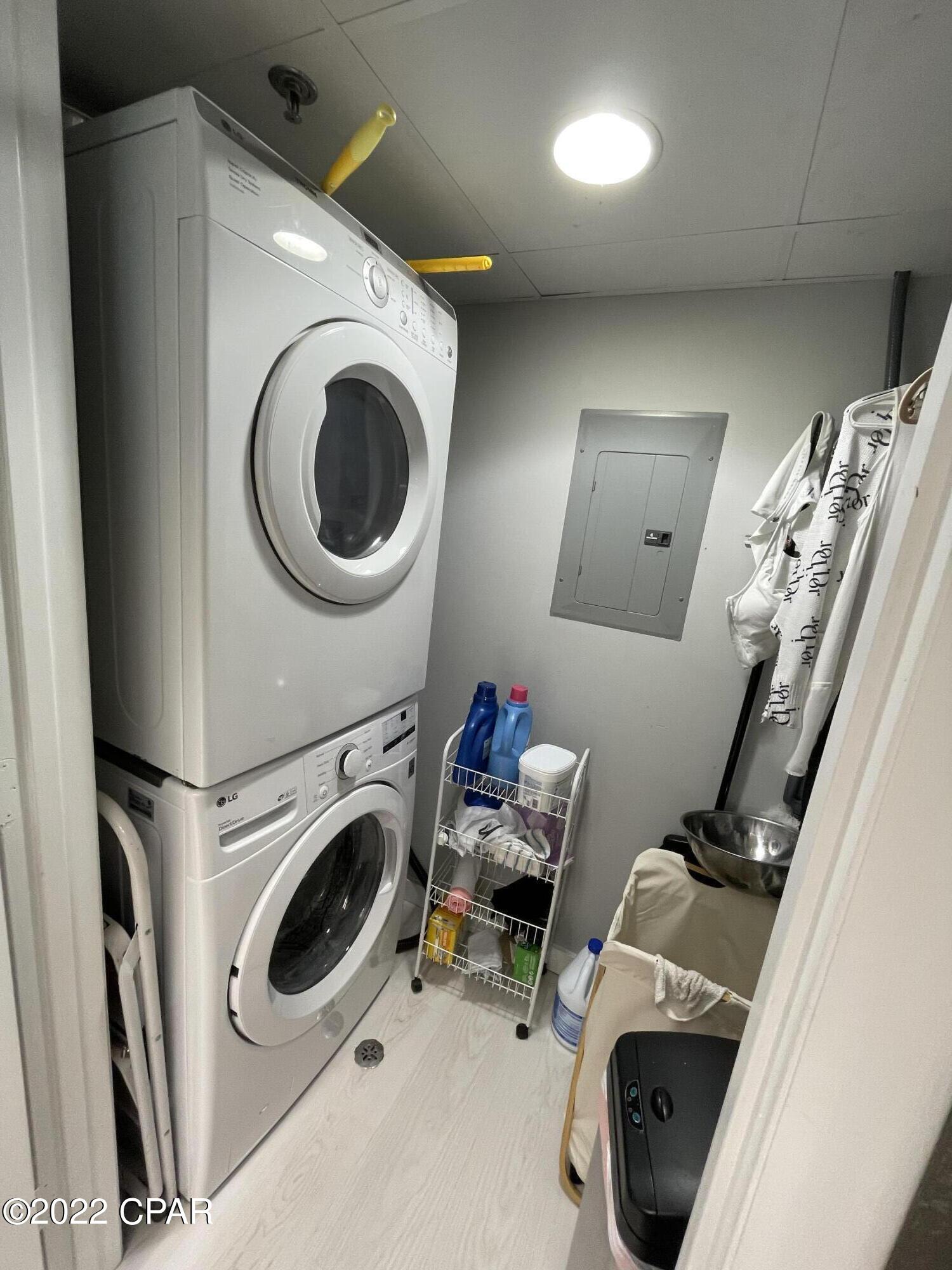 Long Beach Towers I - Residential