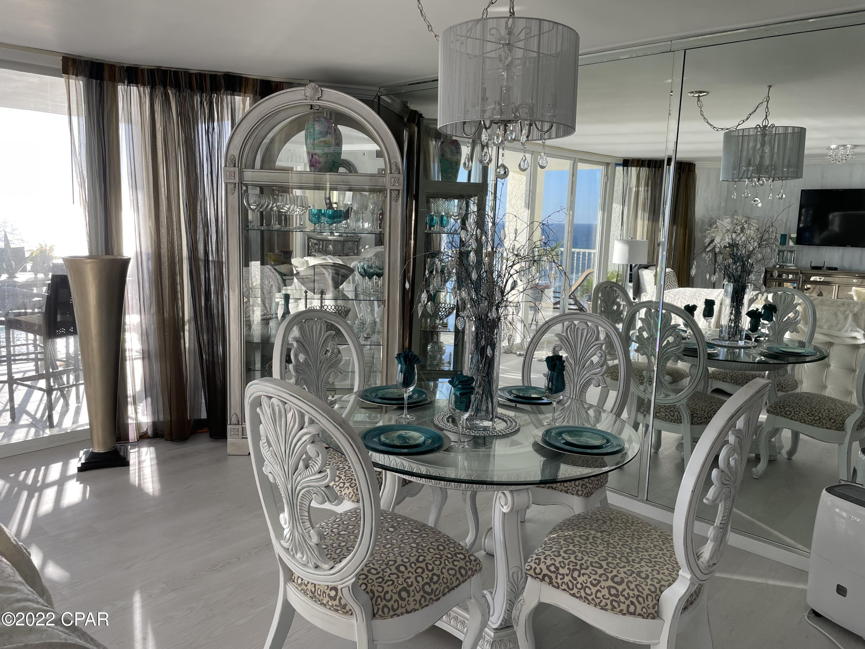 Long Beach Towers I - Residential