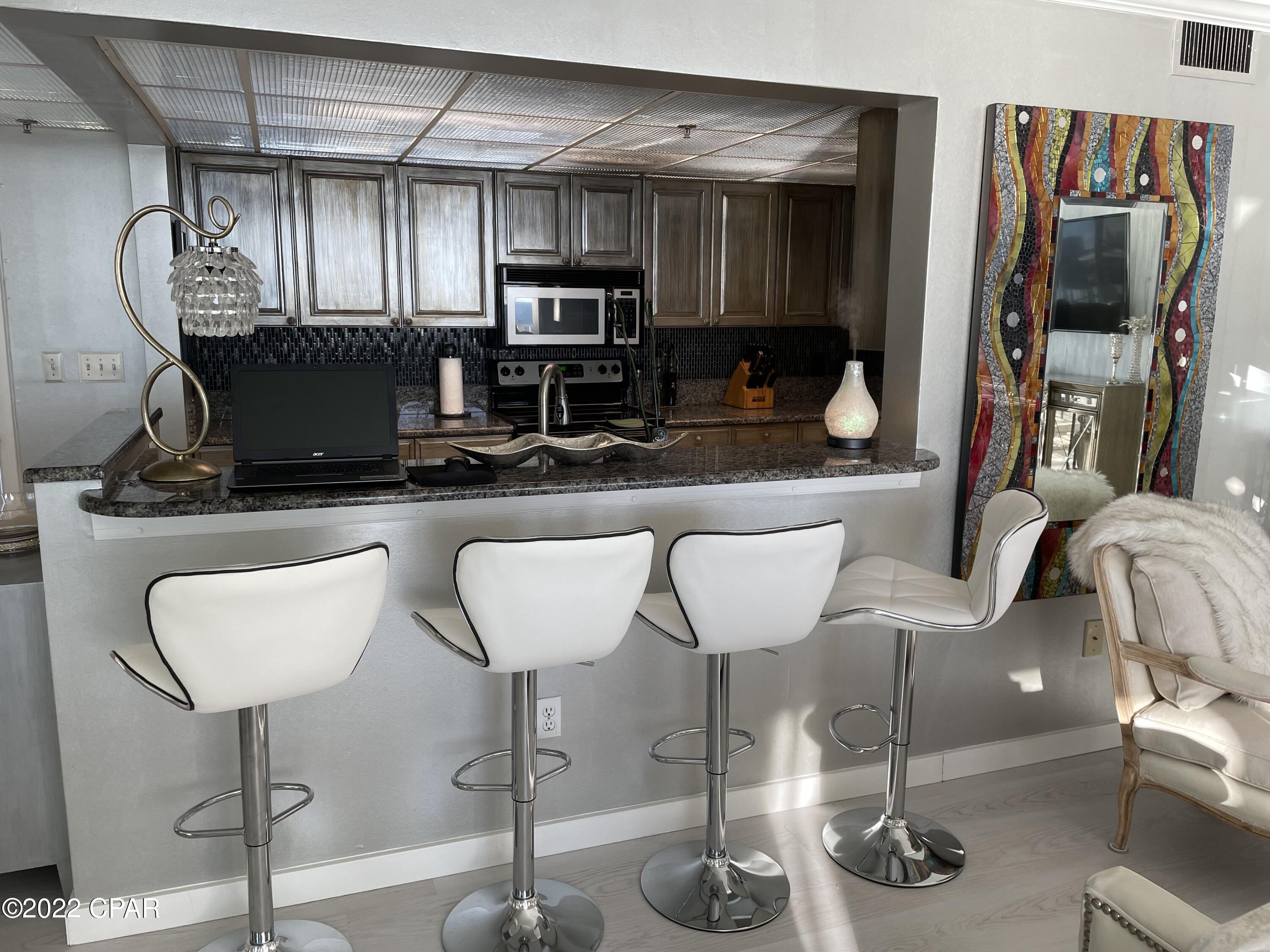 Long Beach Towers I - Residential