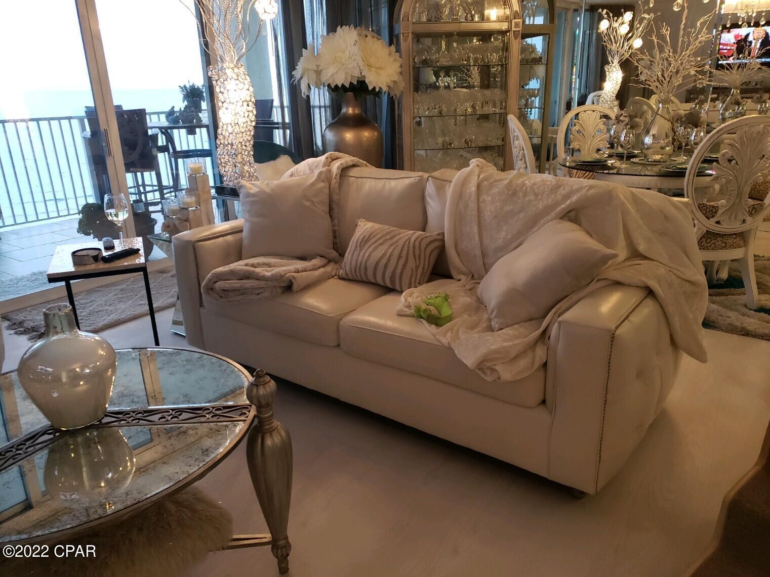 Long Beach Towers I - Residential