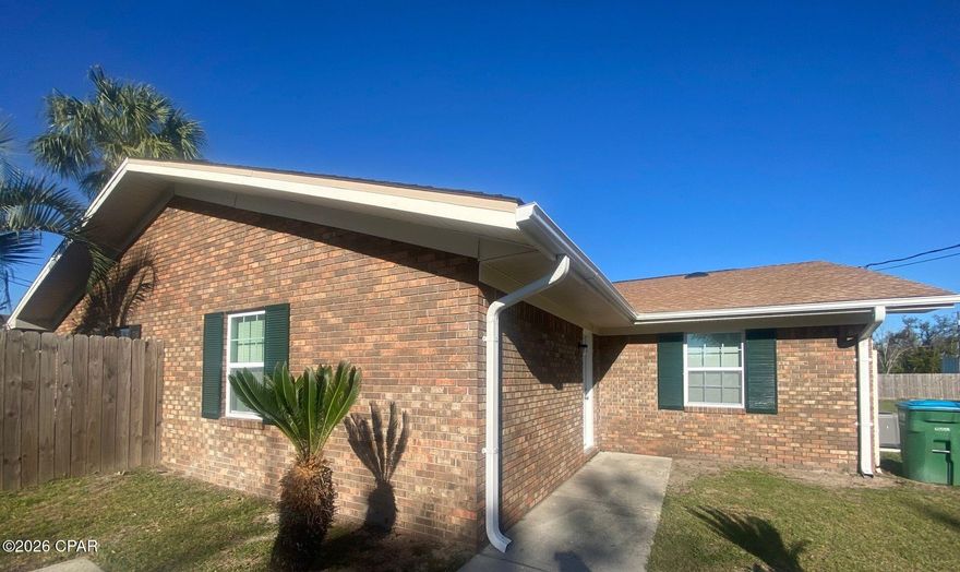 Welcome to this cozy & efficient duplex unit convenient to Tyndall AFB, located in Parker, FL!

This unit offers three bedrooms and two full bathrooms, perfect for those who value comfort and efficiency. The unit is equipped with ceiling fans for your comfort during the warm Florida summers. The kitchen features an oversized breakfast bar, ideal for quick meals, casual dining & entertaining!

The back patio provides a great space for outdoor relaxation, while the covered front entry adds an extra layer of privacy. Additionally, the apartment includes a laundry/utility room, adding convenience to your daily routine!

Experience the perfect blend of comfort and convenience in this well-appointed unit!

-----------------------------------------------------------------------------------

*1/2 OFF Security Deposit for Active-Duty Military!*

*NO PETS*