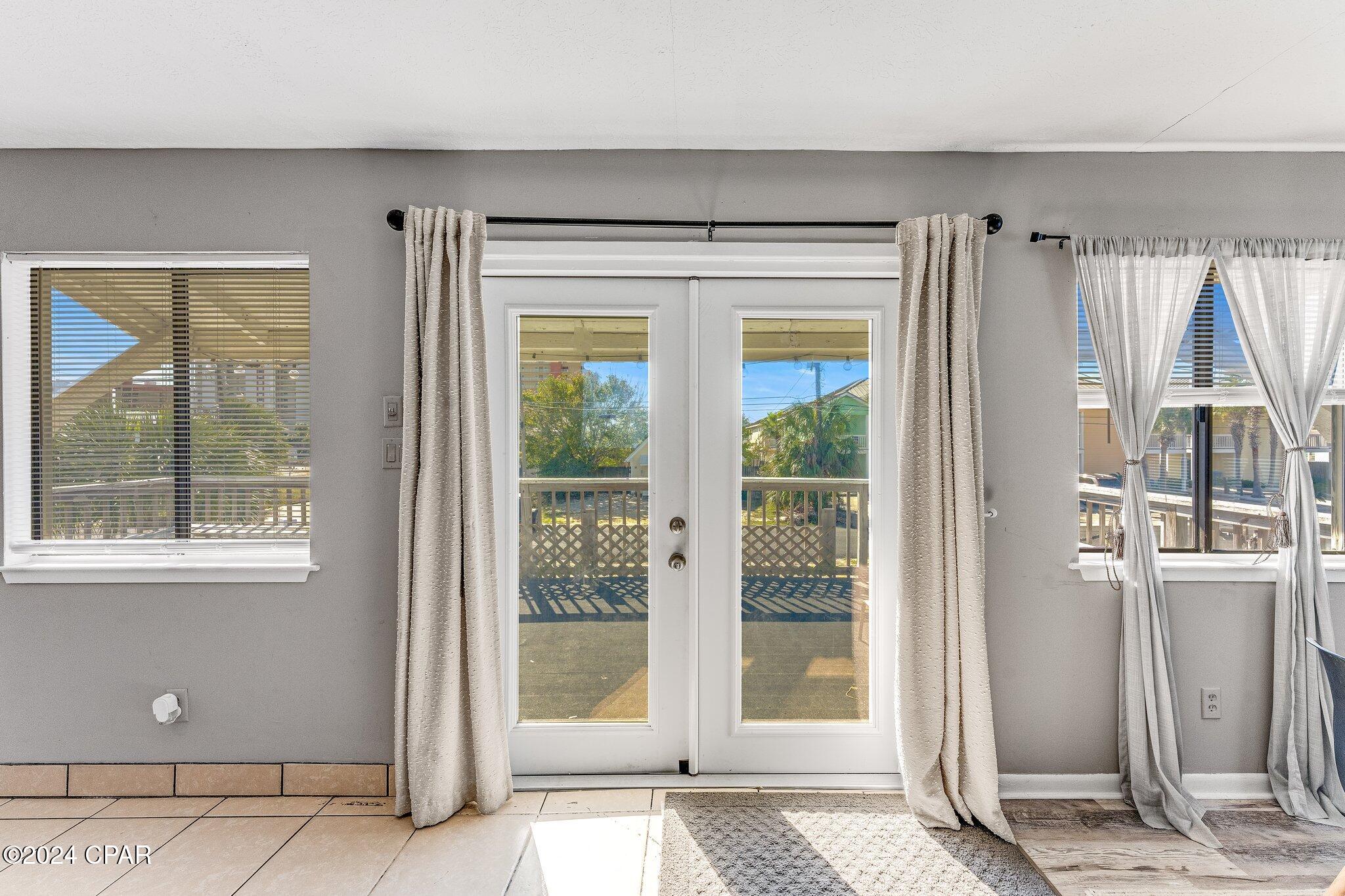 [No Recorded Subdiv] - Residential Lease