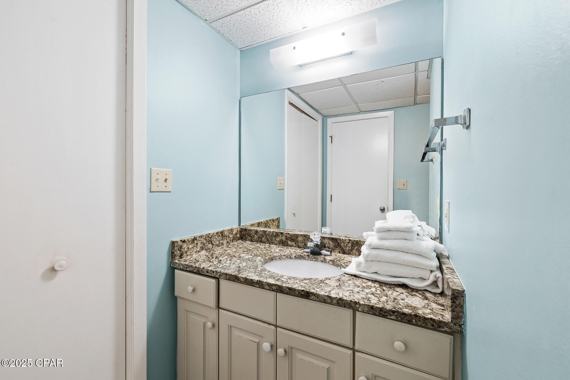 Edgewater Tower I - Residential