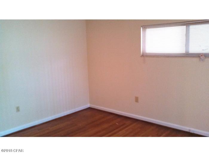 Forest Park 2nd Add - Residential Lease