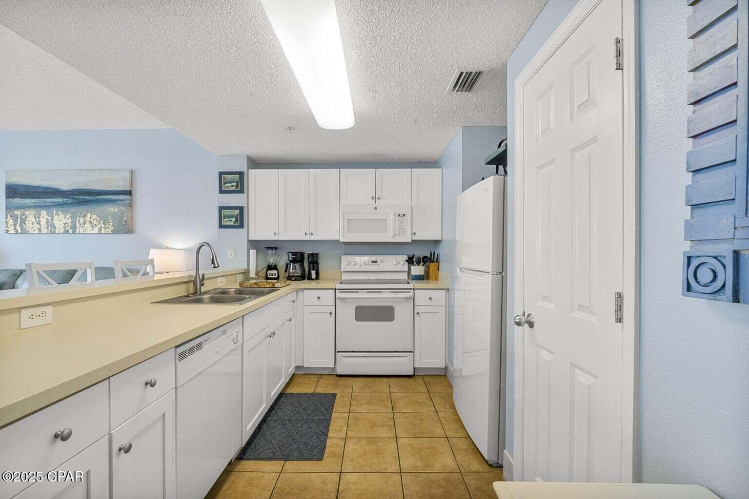 Majestic Beach Tower I - Residential