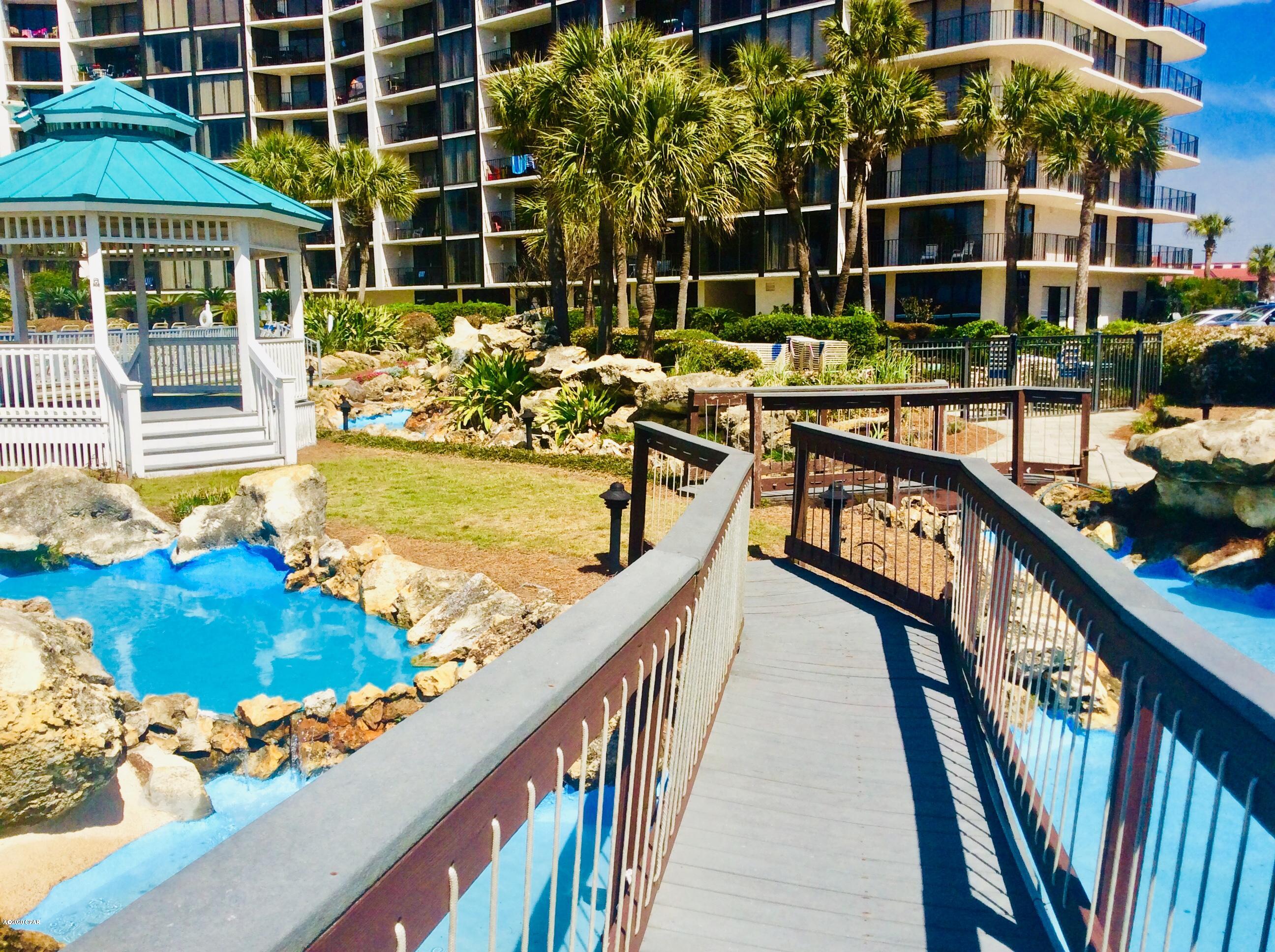 Edgewater Golf Villas II-A - Residential