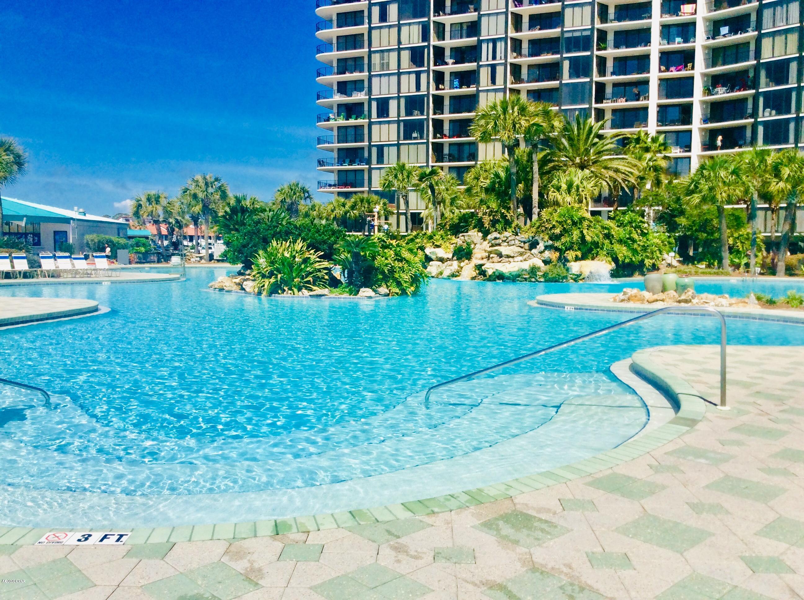 Edgewater Golf Villas II-A - Residential