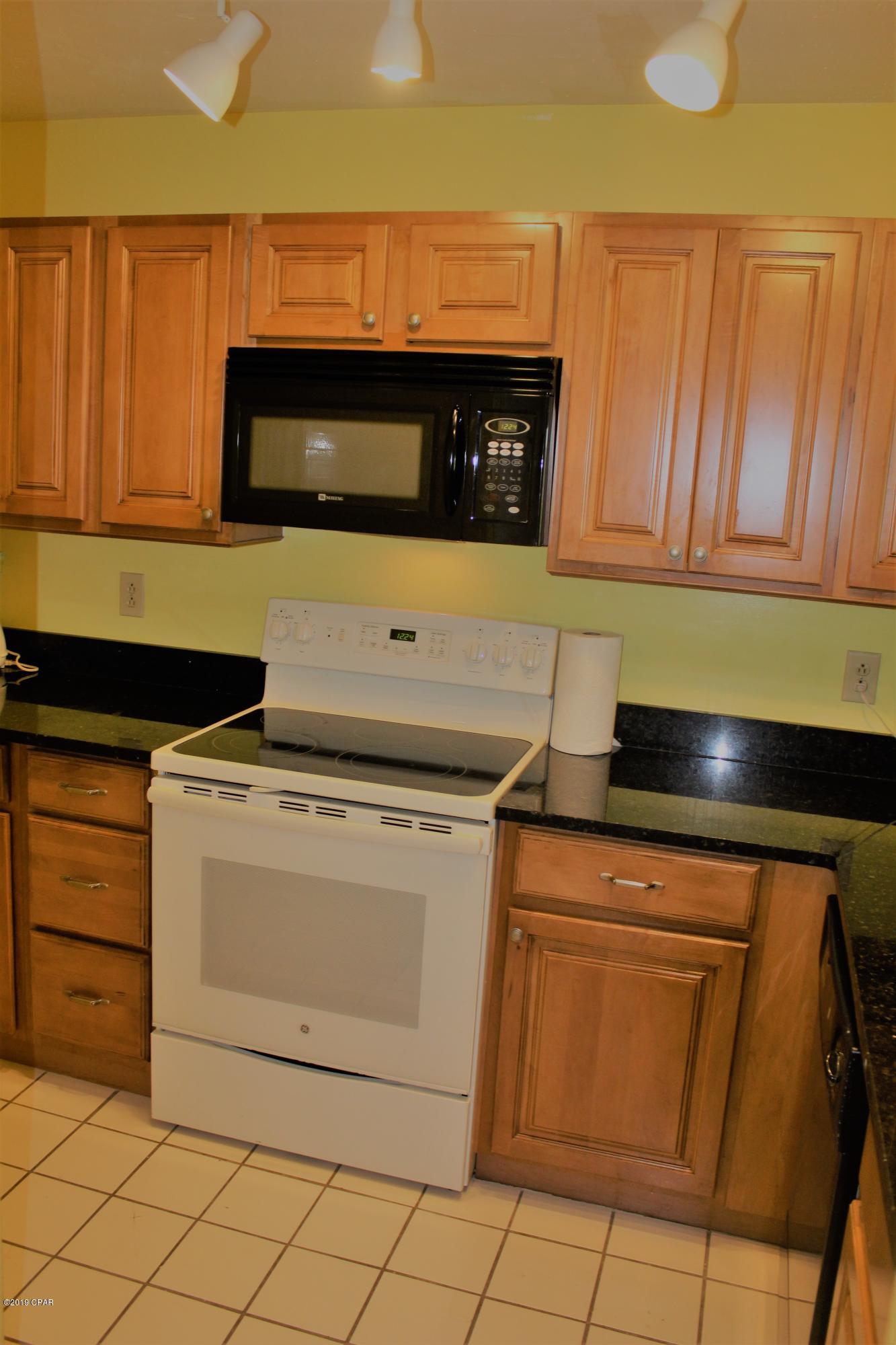 Edgewater Golf Villas II-A - Residential