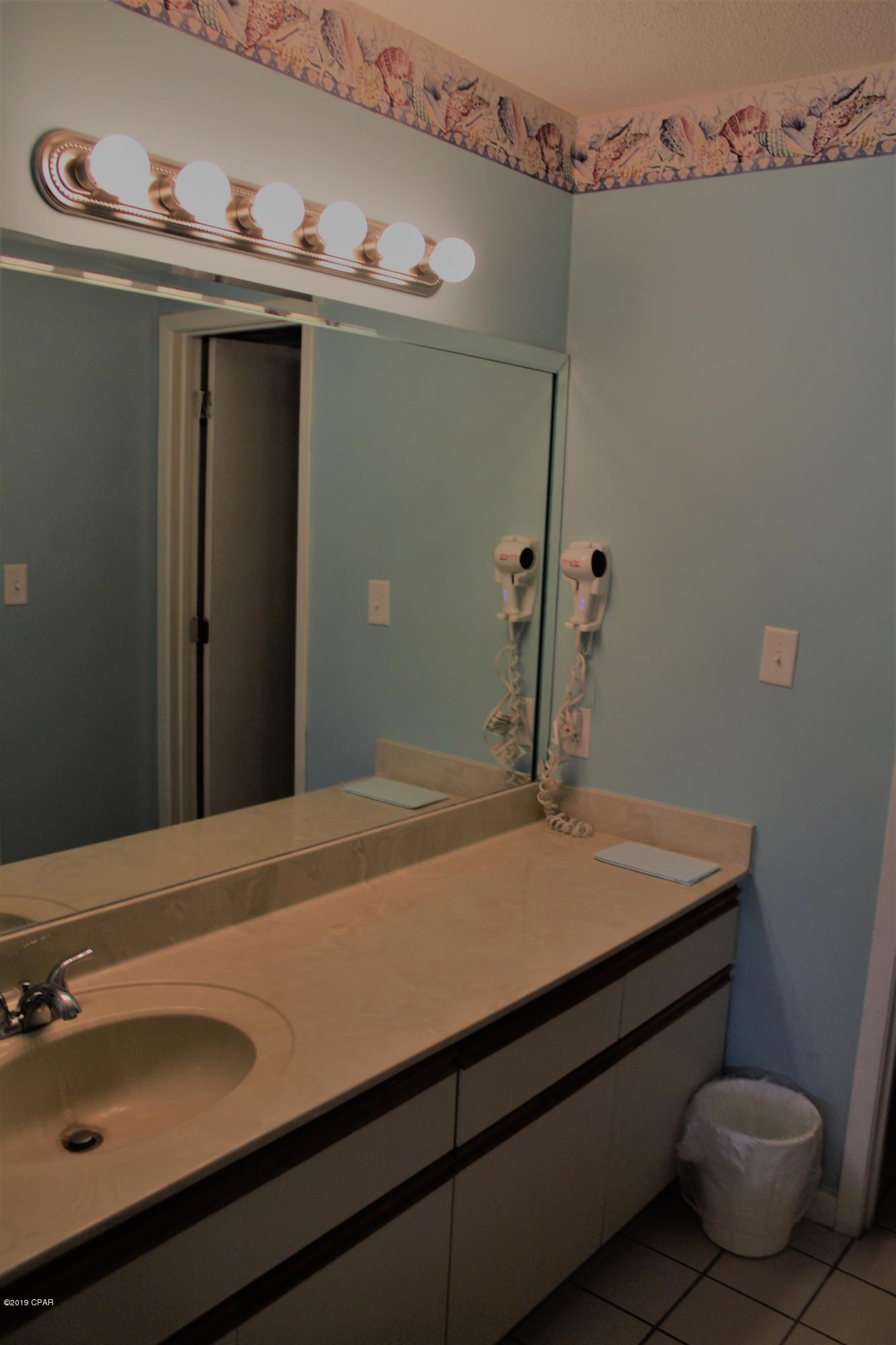 Edgewater Golf Villas II-A - Residential