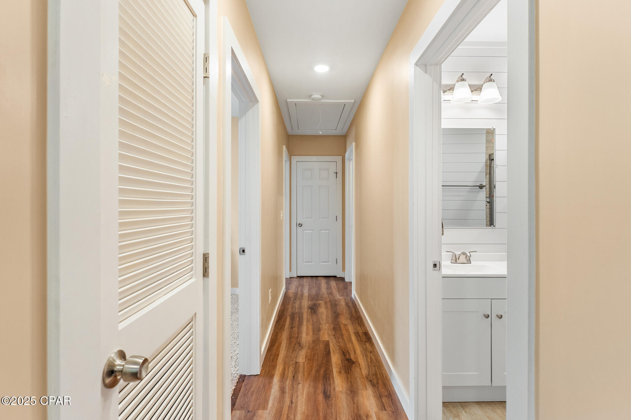 Tung Grove Ests 1st Sec - Residential